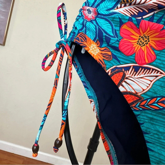 Skinny Dippers Bamboo Shape Shifter V-Neck One Piece Swimsuit - Picture 8 of 13